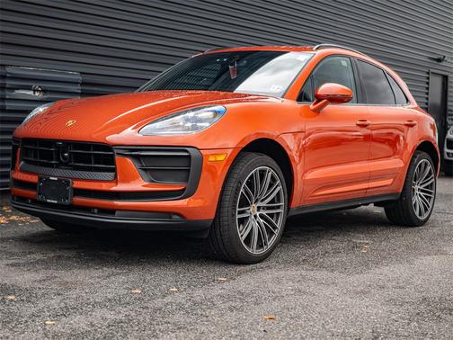 2025 Porsche Macan 