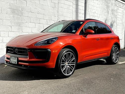 2025 Porsche Macan 