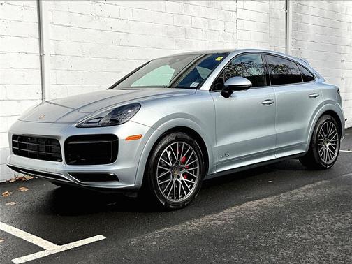2022 Porsche Cayenne GTS