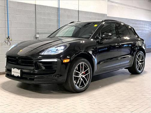2022 Porsche Macan S