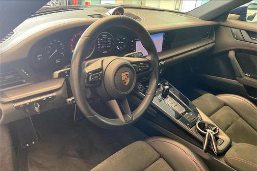 2023 Porsche 911 Carrera 4 GTS