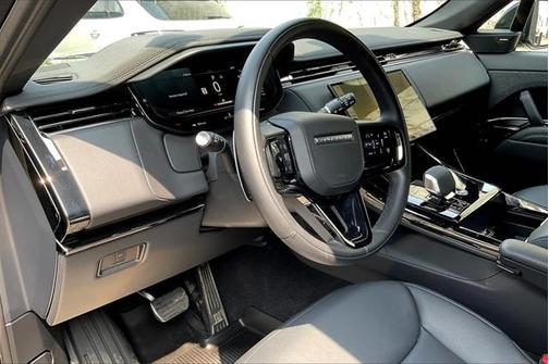 2024 Land Rover Range Rover Sport SE