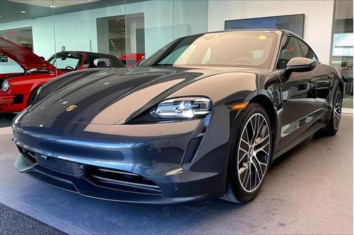 2022 Porsche Taycan