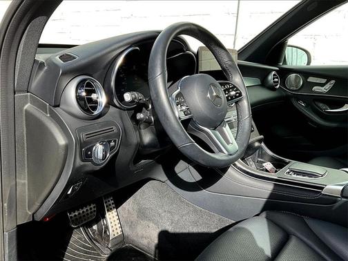2021 Mercedes-Benz GLC 300 4MATIC