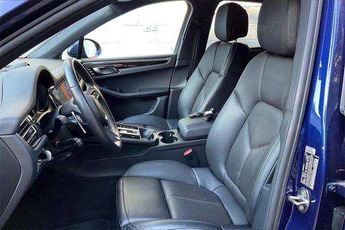 2024 Porsche Macan 