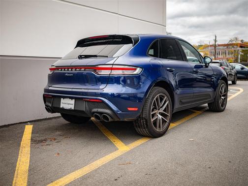 2025 Porsche Macan 