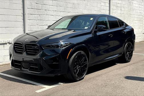 2025 BMW X6 M 