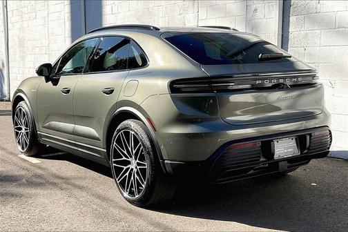 2024 Porsche Macan 4
