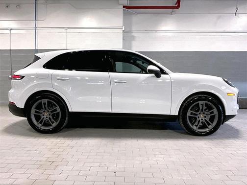 2025 Porsche Cayenne Cayenne