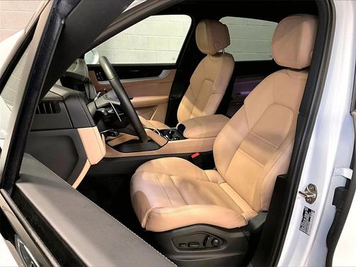 2025 Porsche Cayenne Cayenne