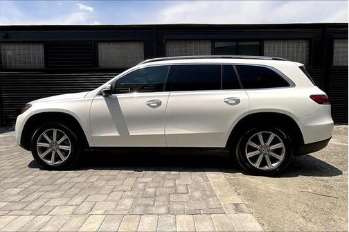 2022 Mercedes-Benz GLS 450 4MATIC