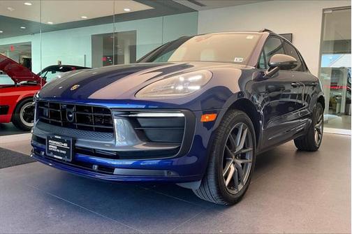 2024 Porsche Macan Base