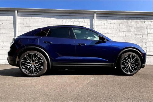 2024 Porsche Macan 4