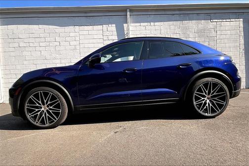 2024 Porsche Macan 4