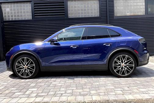 2024 Porsche Macan 4