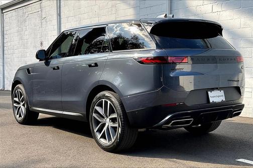 2023 Land Rover Range Rover Sport SE