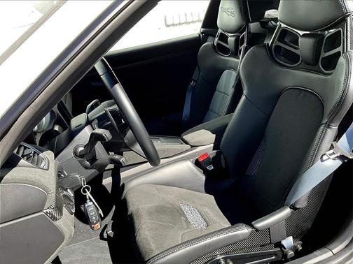 2024 Porsche 718 Cayman GT4 RS