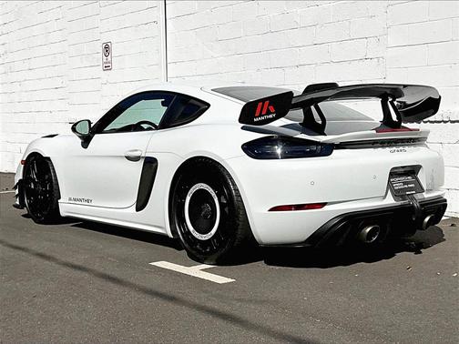 2024 Porsche 718 Cayman GT4 RS