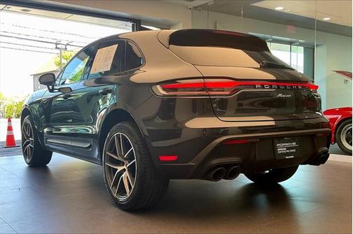 2024 Porsche Macan Base