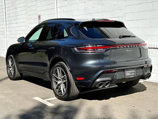 2025 Porsche Macan 