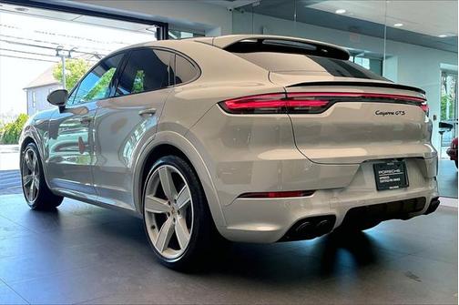 2023 Porsche Cayenne GTS