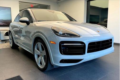 2023 Porsche Cayenne GTS