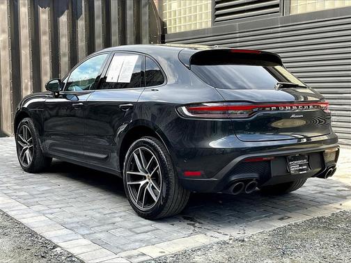 2025 Porsche Macan