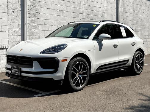 2025 Porsche Macan 
