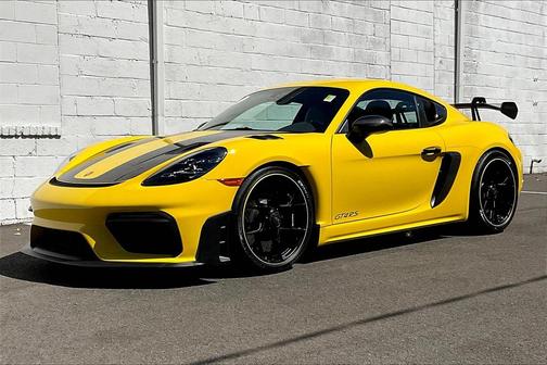2025 Porsche 718 Cayman GT4 RS