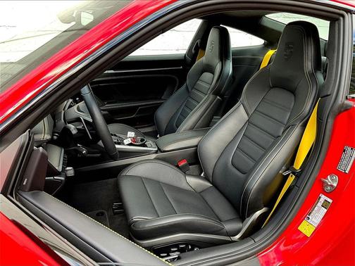 2025 Porsche 911 Turbo S