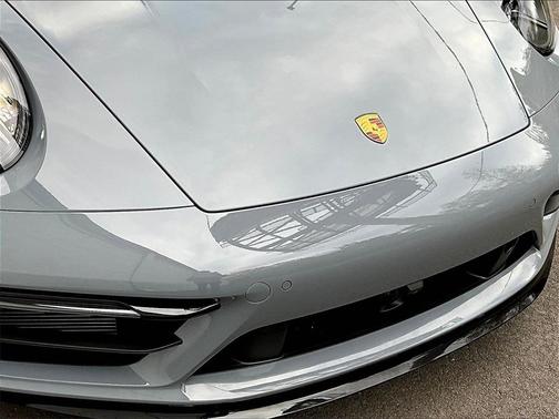 2024 Porsche 911 Carrera GTS