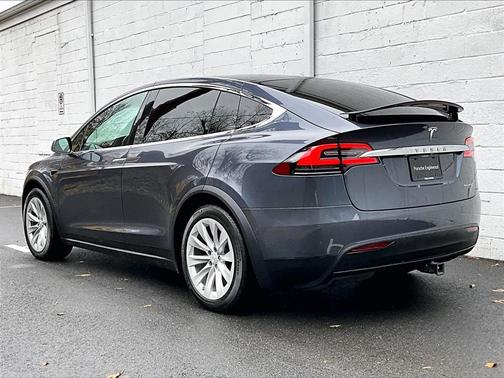 2020 Tesla Model X Long Range Dual Motor All-Wheel Drive