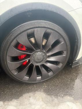 2022 Tesla Model Y Performance Dual Motor All-Wheel Drive