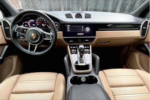 2022 Porsche Cayenne