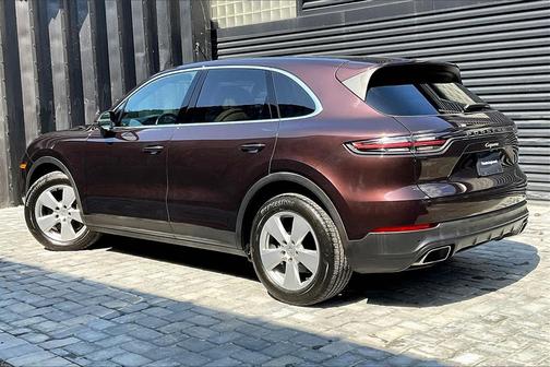 2022 Porsche Cayenne