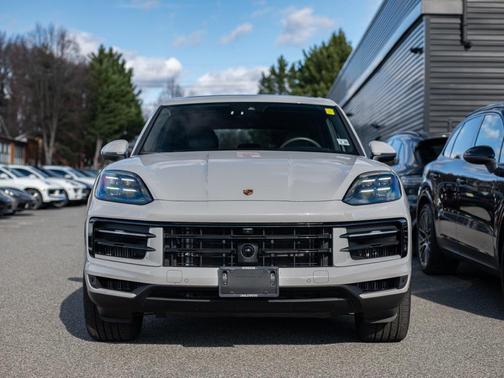 2025 Porsche Cayenne Cayenne