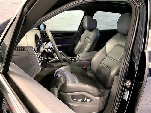 2021 Porsche Cayenne S