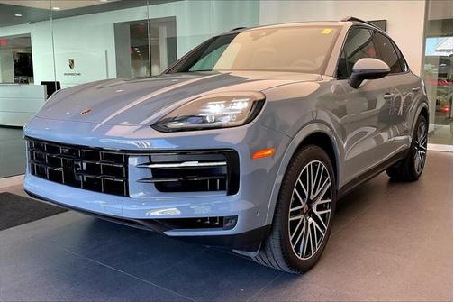 2025 Porsche Cayenne S