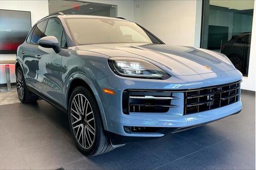 2025 Porsche Cayenne S