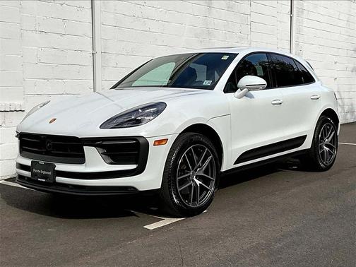 2025 Porsche Macan