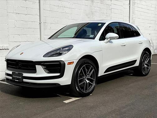 2025 Porsche Macan 