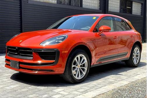 2024 Porsche Macan Base