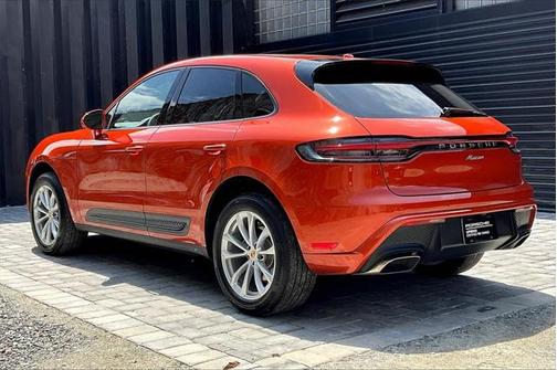 2024 Porsche Macan Base