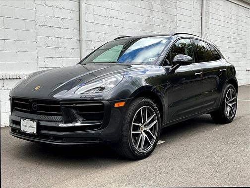 2025 Porsche Macan