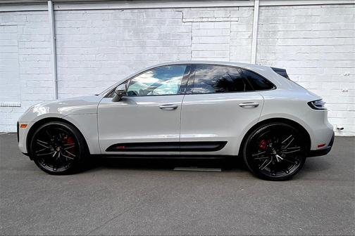 2024 Porsche Macan GTS