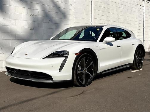 2022 Porsche Taycan 4