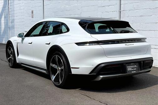 2022 Porsche Taycan 4