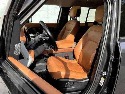 2023 Land Rover Defender 130 First Edition