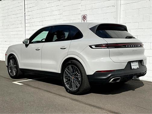 2025 Porsche Cayenne Cayenne