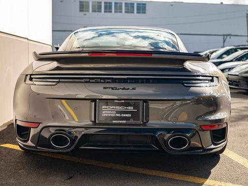 2022 Porsche 911 Turbo S